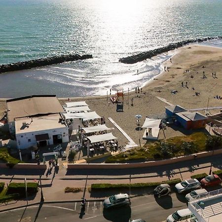 Casa Mira Luxury Sea House Fco Airport Lägenhet Fiumicino Exteriör bild