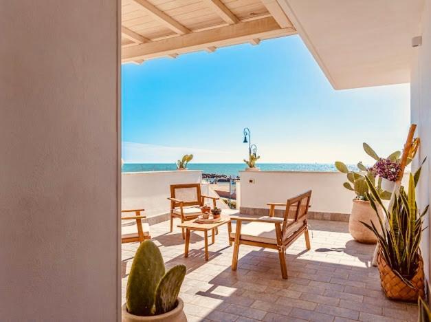 Casa Mira Luxury Sea House Fco Airport Lägenhet Fiumicino Exteriör bild